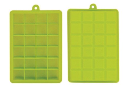 Square Ice Cube Tray Silicone Flexible - 16 Cubes Stackable with Lid Easy Pop Out, BPA Free Food Grade Non-Stick Freezer Safe for Drinks Water Bottle, Dishwasher Safe Kitchen Tool UAE Bulk Supply 